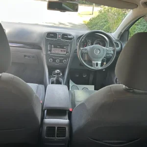 Volkswagen Golf 1.6 TDI Match Euro 5 5-door - Image 7