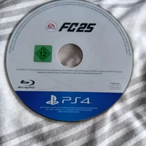 FC25 PS4 game - Image 3
