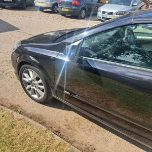 2006 Vauxhall Astra Convertible Manual 3-door - Image 4