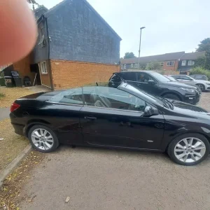 2006 Vauxhall Astra Convertible Manual 3-door - Image 8