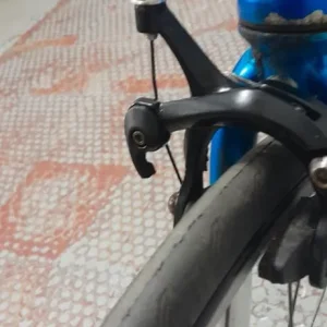 Team Saracen Racer XL Bike Good Condition and Running Order - Image 3