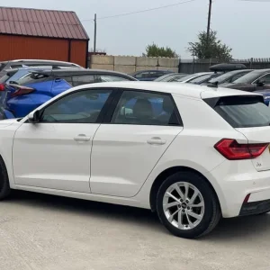 2021 Audi A1 35 TFSI Sport 5-door Hatchback - Image 4