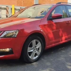 Skoda Octavia Estate 2017 manual 1.0 TSI 5-door - Image 4