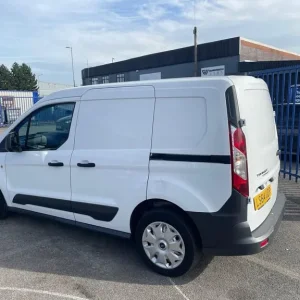 2014 Ford Transit Connect 1.6 TDCi 220 L1 H1 4dr Panel Van Diesel Manual - Image 6