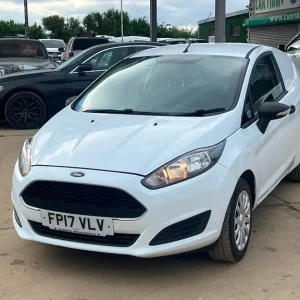 2017 Ford Fiesta Van 1.5 TDCi 3-door Panel Van - Image 6