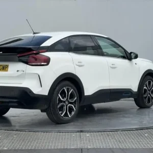 2022 Citroen e-C4 50kWh Shine Hatchback - Image 6