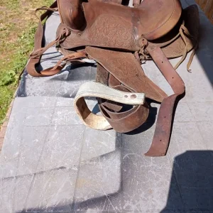 Weston Saddles 3 in Total, Fur Lined, All Cleaned - Image 6