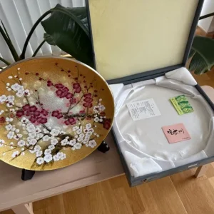 Japanese cloisonné plum blossom plate by Takeshi Yoshida - Image 3