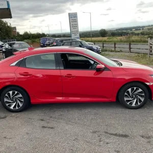 2019 Honda Civic 1.6 i-DTEC SE 5dr Hatchback Diesel Manual - Image 2