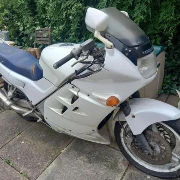 Honda VFR750FJ 1988 748cc