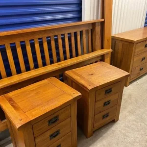 Rustic solid oak king size bed frame with bedside cabinets and dresser - Image 3