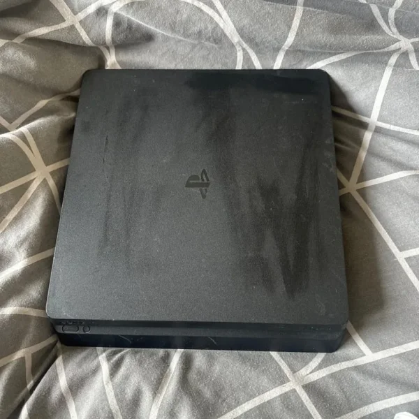 PlayStation 4 slim