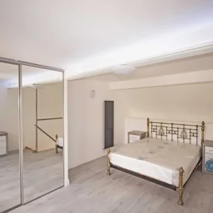 1 bedroom house in Pearson Park House A, Slough, England - Image 3