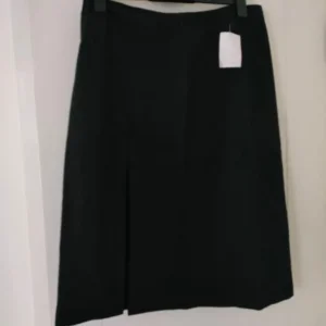Womens black workwear skirt - Image 5