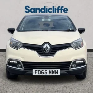 2015 Renault Captur 0.9L TCE Manual Hatchback with Nav - Image 2