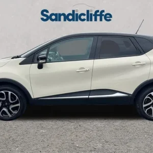 2015 Renault Captur 0.9L TCE Manual Hatchback with Nav - Image 7