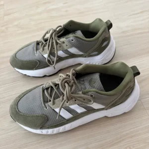 Adidas ZX22 Boost Mens Trainers UK size 8 - Image 6