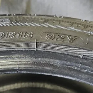 2x Bridgestone Potenza RE050 225/40R18 I-RUN FLAT tyres - Image 7