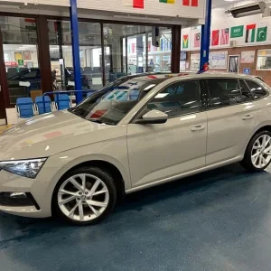 2021 Skoda Scala SE L 1.5 TSI 148PS 5 Door Hatchback - Image 3