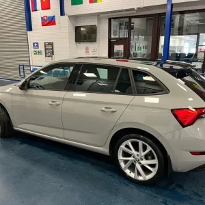2021 Skoda Scala SE L 1.5 TSI 148PS 5 Door Hatchback - Image 4