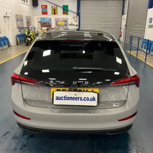 2021 Skoda Scala SE L 1.5 TSI 148PS 5 Door Hatchback - Image 7