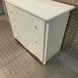 CHILDREN'S CHEST OF DRAWERS - Image 4