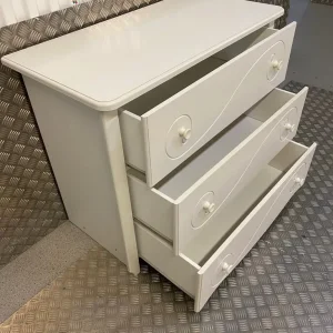 CHILDREN'S CHEST OF DRAWERS - Image 6