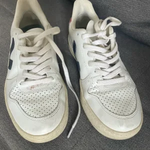 Veja trainer