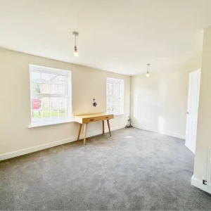 3 beds 4 baths townhouse - Image 8