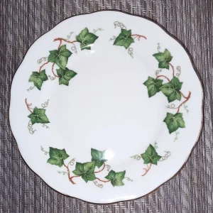 Colclough Ivy leaf bone china - Image 3