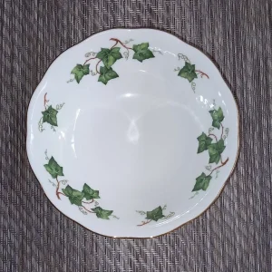 Colclough Ivy leaf bone china - Image 6