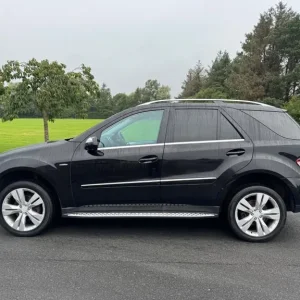 2009 Mercedes M-Class ML350 CDi BlueEfficiency Estate - Image 4
