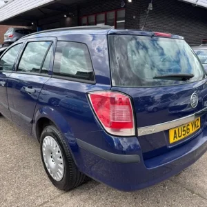 VAUXHALL ASTRA 1.8 i 16v Life 2006 - Image 2