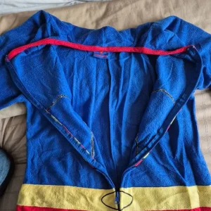 Superman Onesie in Small – unused - Image 4