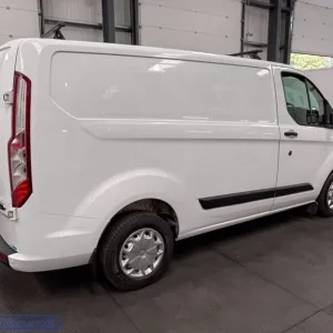 2022 Ford Transit Custom 2.0 EcoBlue Trend Panel Van - Image 7
