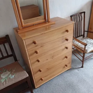 Pair of pine chest of drawers