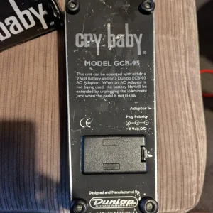 Dunlop Cry Baby Wah guitar pedal - Image 4