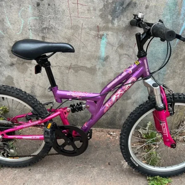 Apollo FS20 20-inch girls bike – purple and pink