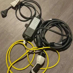 BMW i8 Genuine Type 2 Charging Cable with 3-Pin UK Plug