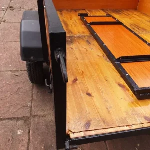 4' x 5'6" trailer fully refurbished with new tyres