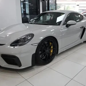 2019 Porsche 718 Cayman 4.0 GT4 Coupe 2DR Manual Euro 6 - Image 3