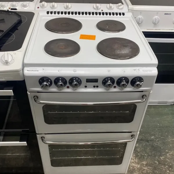 WHITE NEW HOME 55CM SOLID HOB ELECTRIC COOKER