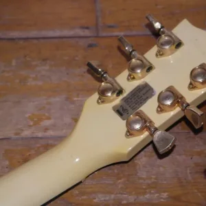 1992 Gibson Les Paul Studio, nicely yellowed finish - Image 6