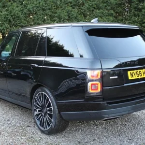 2018 Land Rover Range Rover Autobiography 5.0 V8 4WD Estate - Image 3