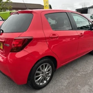 2016 Toyota Yaris VVT-I Icon Hatchback Petrol Manual - Image 3