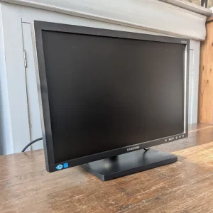 Samsung 19" Widescreen LED Monitor S19C450MW - Image 2
