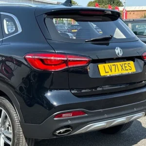 2022 MG HS 1.5 T-GDI Excite DCT SUV - Image 8