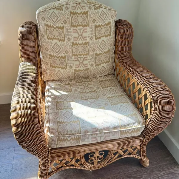 Extra Wide Armchair Seat Wicker Rattan Cane Chair Conservatory Woven Cream Pink