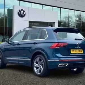 2023 Volkswagen Tiguan 1.5 TSI 150 R-Line Edition Estate - Image 3