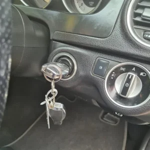 2011 Mercedes-Benz C-Class BlueEfficiency Sport Estate Petrol Automatic - Image 7